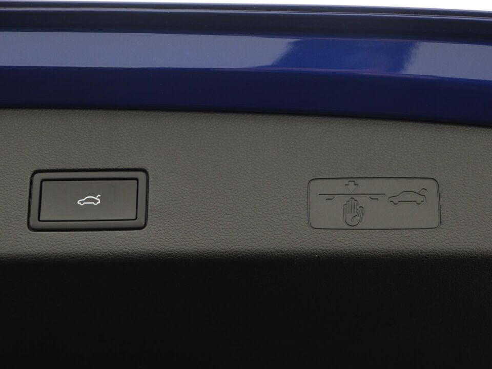 Volkswagen GOLF Variant R-Line-Edition 1.5 eTSI 85 kW / 116 pk