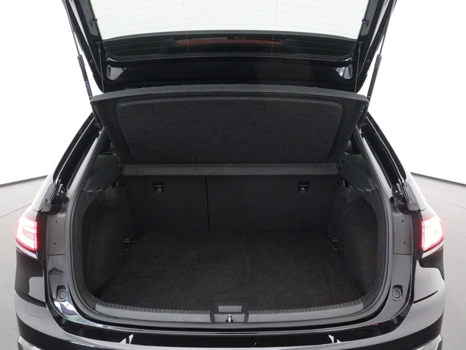 Volkswagen Taigo 1.0 TSI R-Line Business