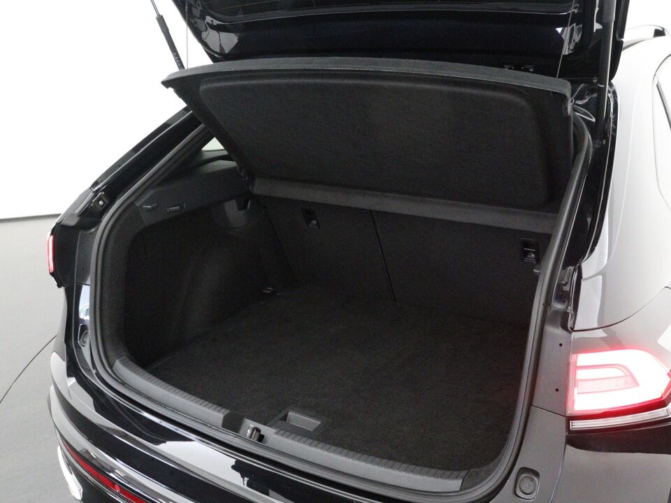 Volkswagen Taigo 1.0 TSI R-Line Business