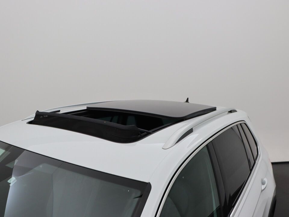 Volkswagen Tiguan 1.5 TSI R-Line Business+