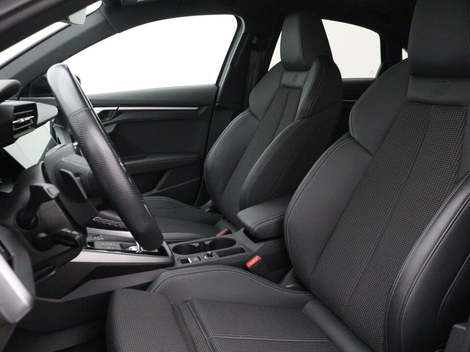 Audi A3 Limousine 35 TFSI S edition