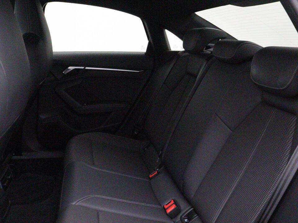 Audi A3 Limousine 35 TFSI S edition