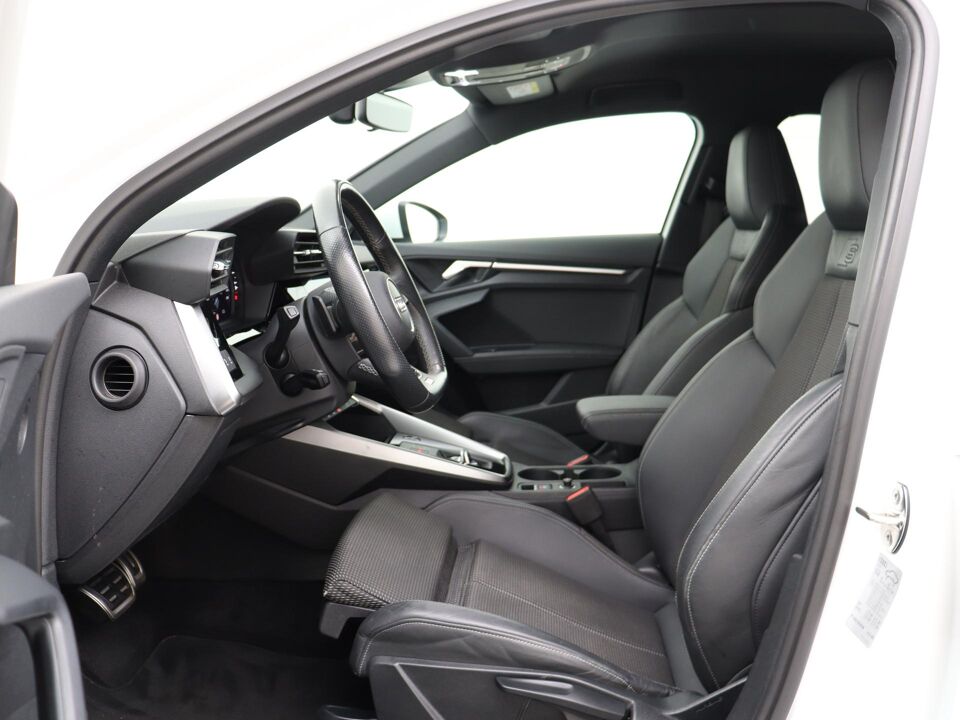 Audi A3 Sportback 30 TFSI S-Line