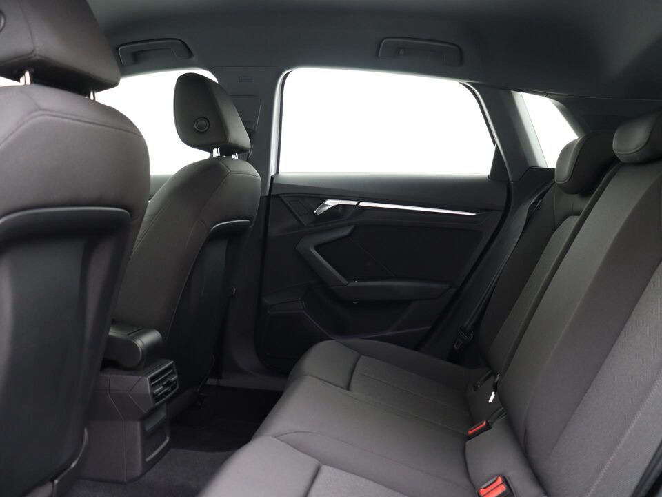 Audi A3 Sportback 30 TFSI Attitude