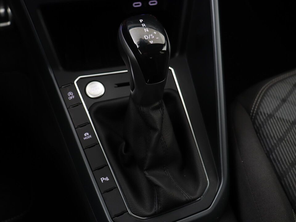 Volkswagen Taigo 1.0 TSI R-Line