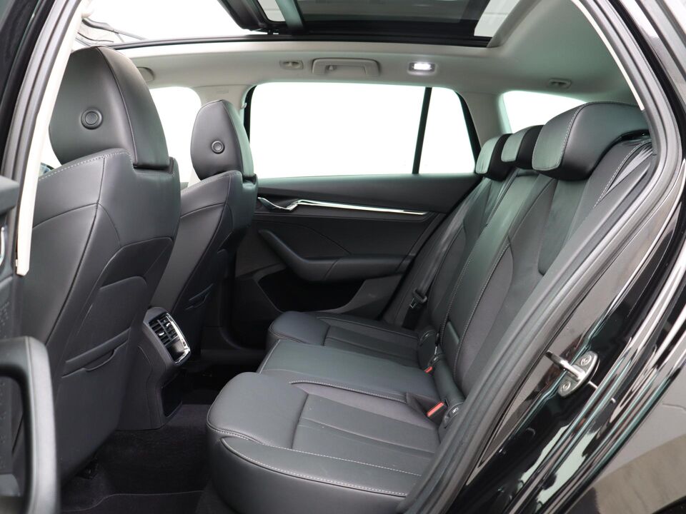 Škoda Octavia Combi 1.4 TSI iV PHEV Business Edition Plus