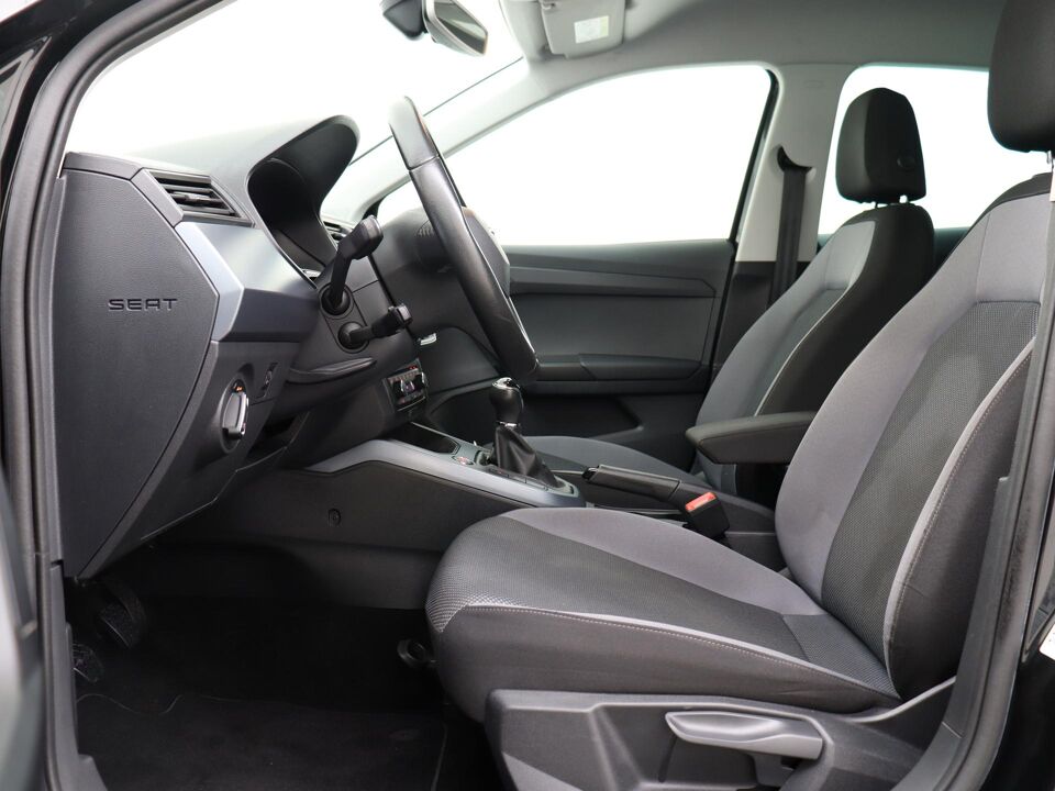 SEAT Arona 1.0 TSI 95 PK Style Business Intense