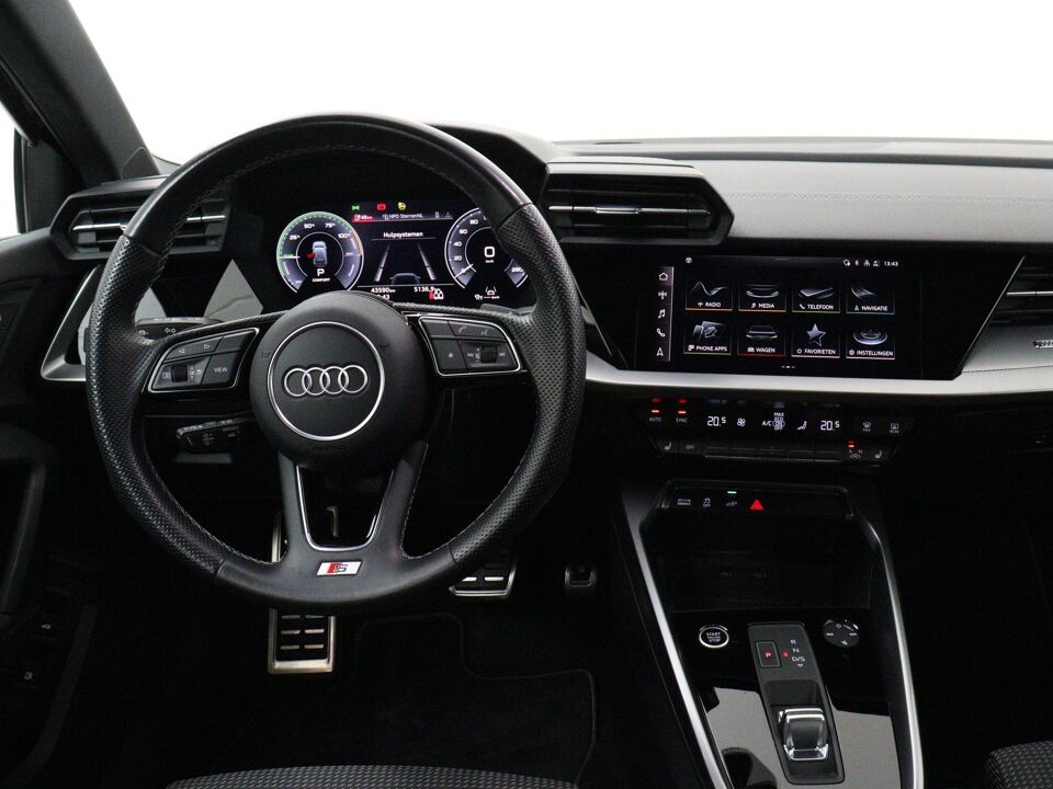 Audi A3 Sportback 45 TFSI e 245 PK Competition