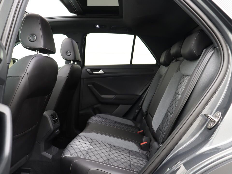 Volkswagen T-Roc 1.5 TSI DSG R-Line