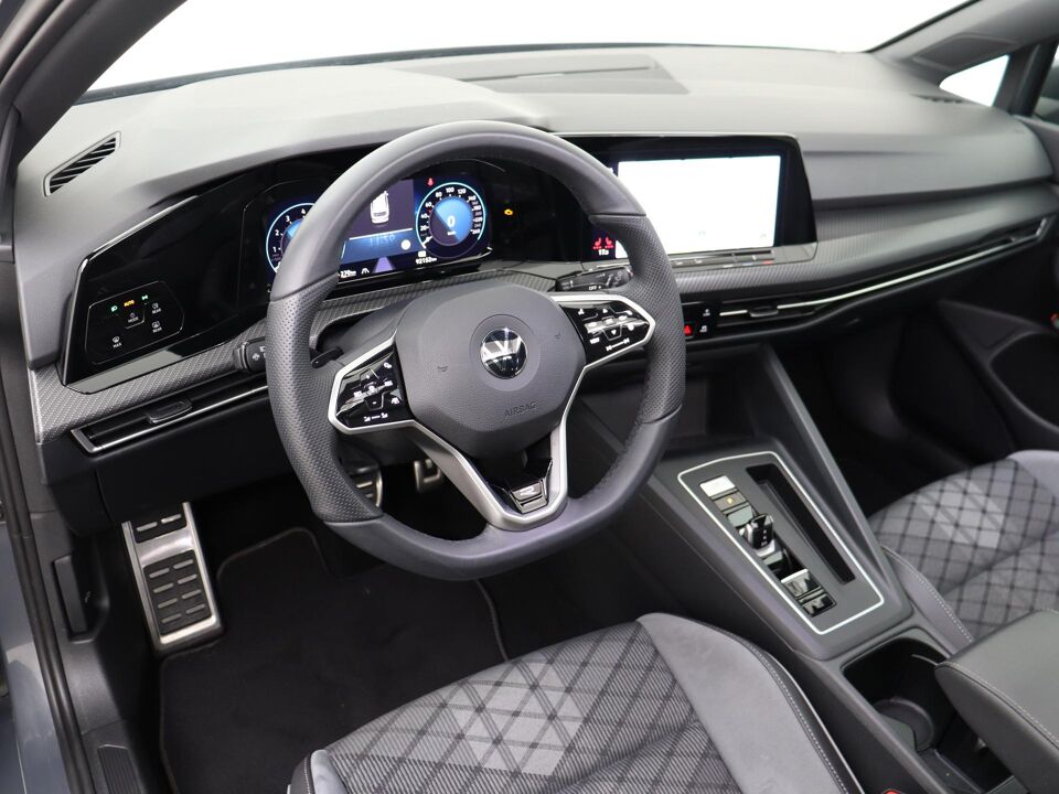 Volkswagen Golf Variant 1.5 eTSI 150 PK DSG R-Line Business+