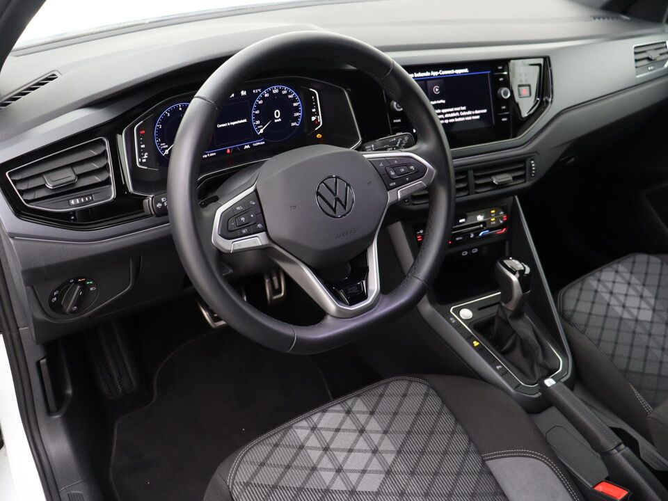 Volkswagen Taigo 1.0 TSI R-Line