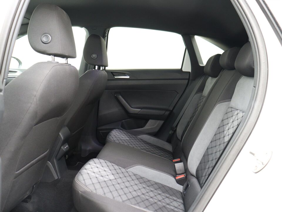 Volkswagen Taigo 1.0 TSI R-Line