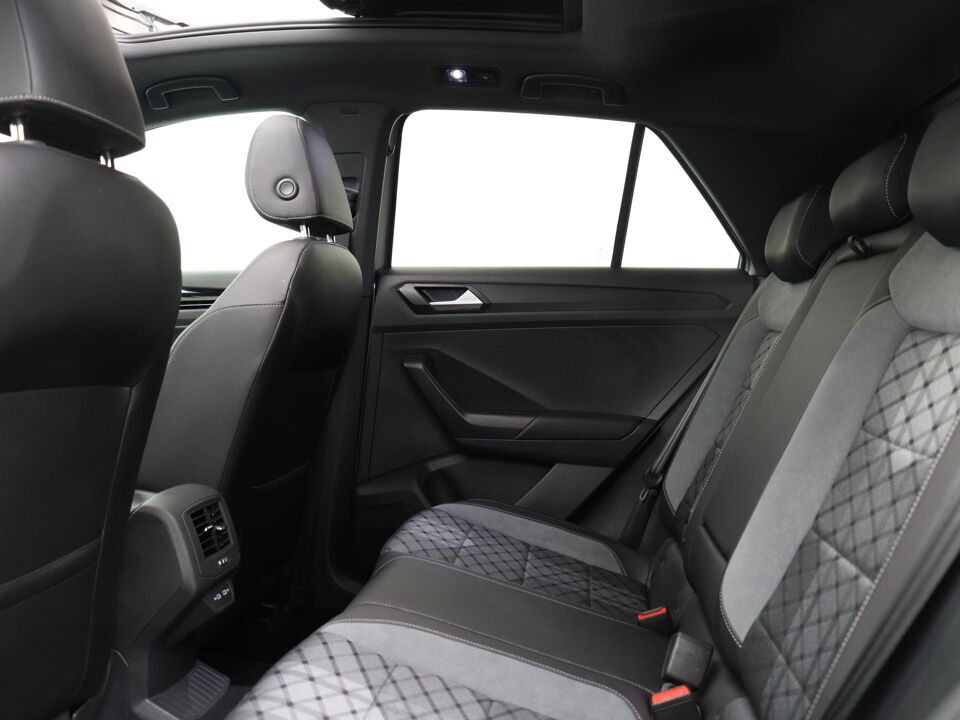 Volkswagen T-Roc 1.5 TSI DSG R-Line