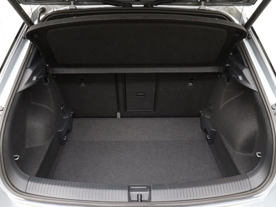 Volkswagen T-Roc 1.5 TSI DSG R-Line