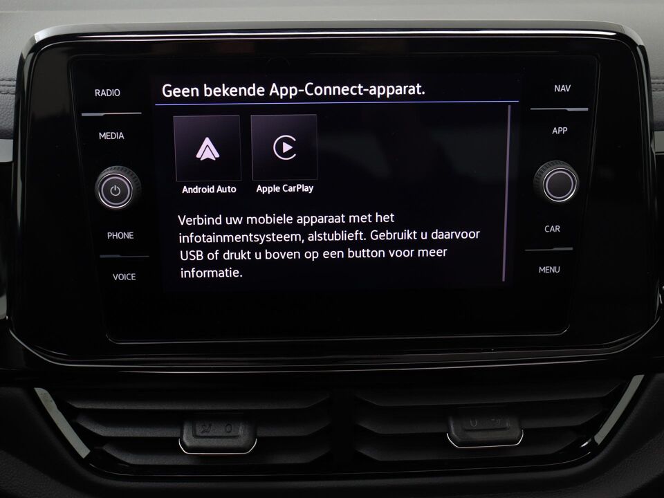 Volkswagen T-Roc 1.5 TSI DSG R-Line