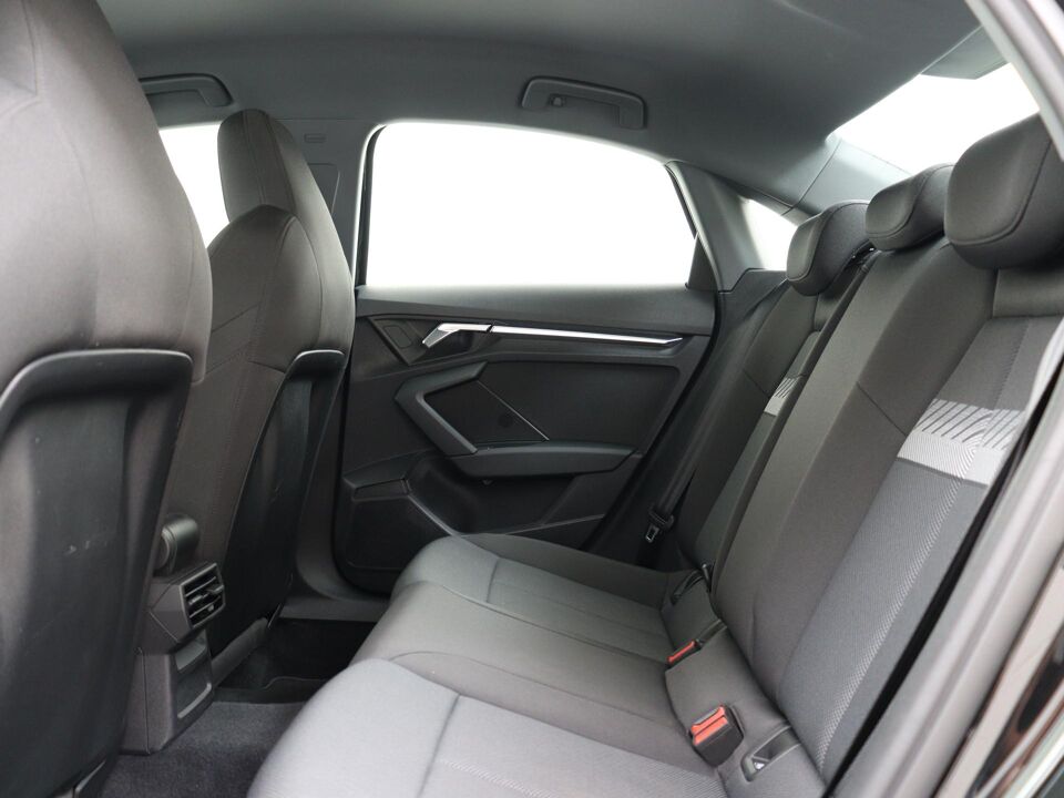 Audi A3 Limousine 30 TFSI Advanced Edition