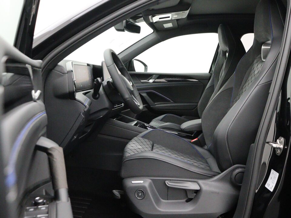 Volkswagen Tiguan R-Line Edition 1.5 eHybrid 150 kW / 204 PK