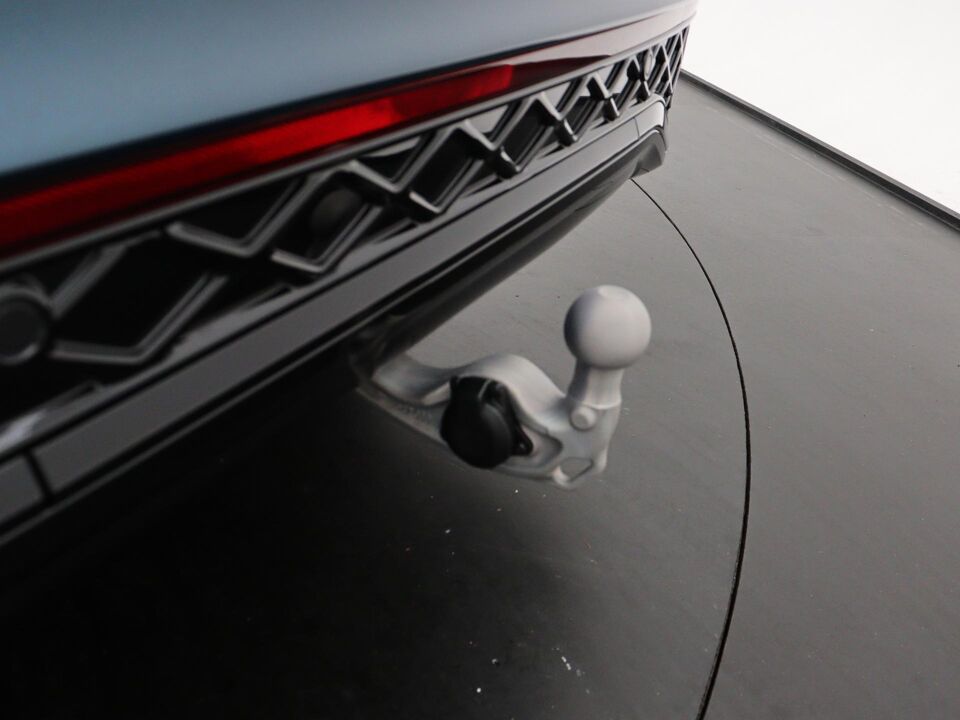 Volkswagen Tiguan R-Line Edition 1.5 eHybrid 150 kW / 204 PK