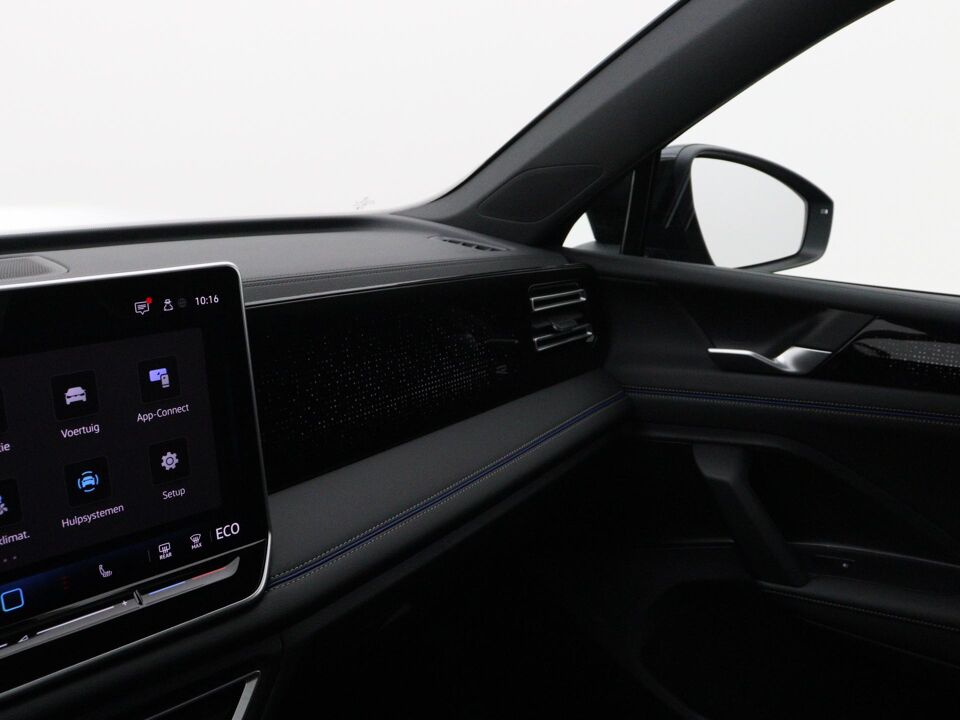 Volkswagen Tiguan R-Line Edition 1.5 eHybrid 150 kW / 204 PK