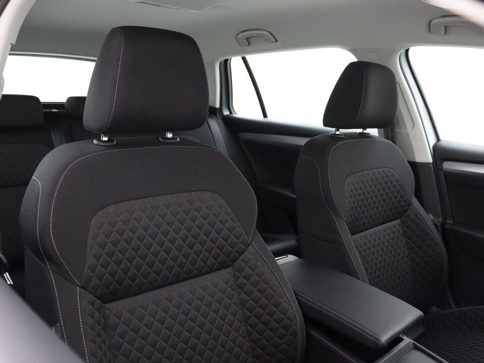 Škoda Superb Combi 1.5 TSI 150 PK DSG Business Edition