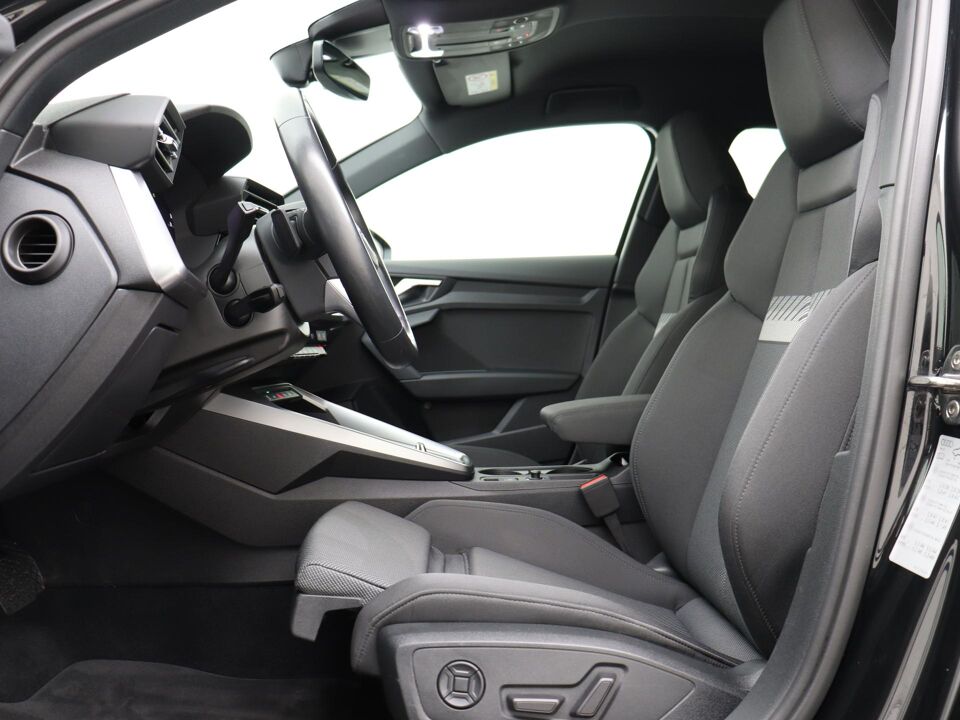 Audi A3 Sportback 45 TFSI e 245 PK S Edition Competition