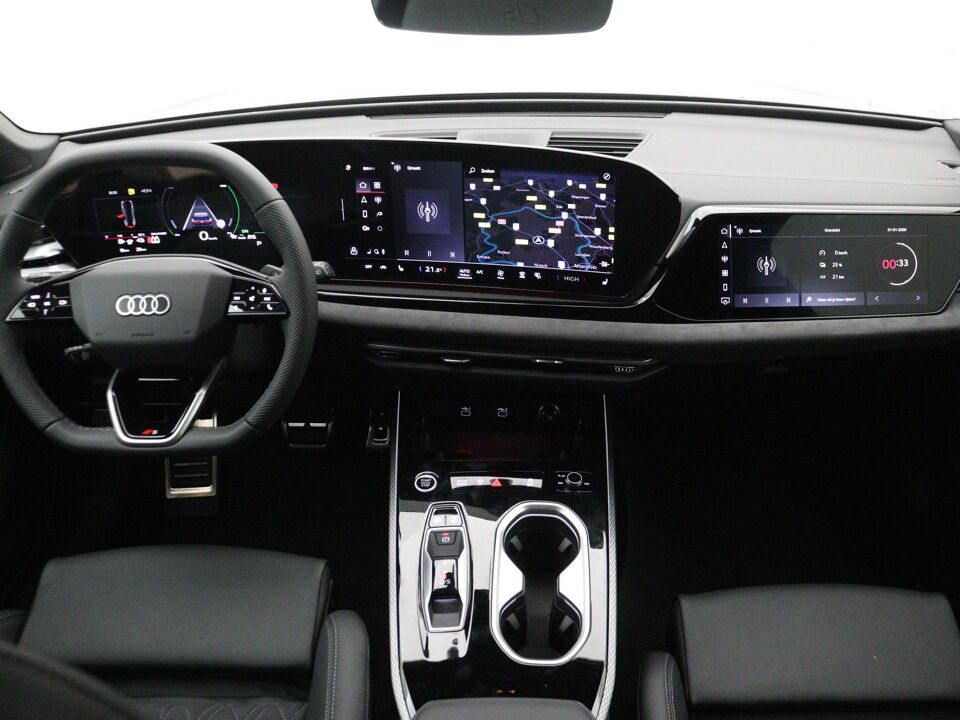 Audi A6 Avant S edition Competition 2.0 e-hybrid 270 kW / 367 PK