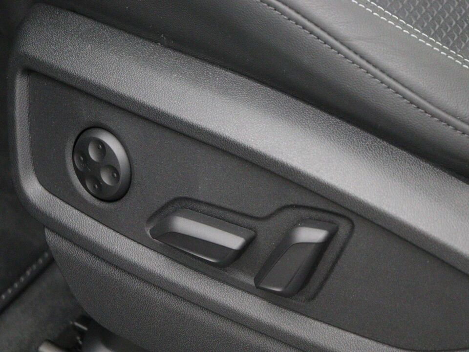 Audi Q5 S edition Competition 50 TFSI e