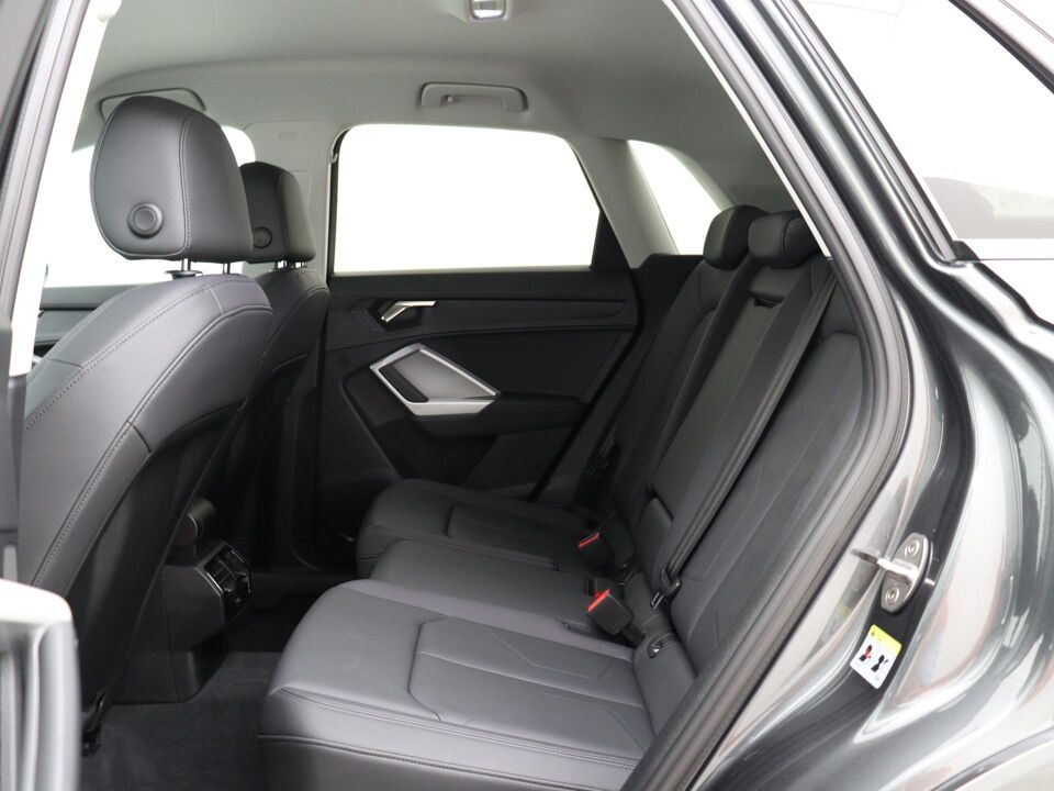 Audi Q3 45 TFSI e 245 PK S-Line