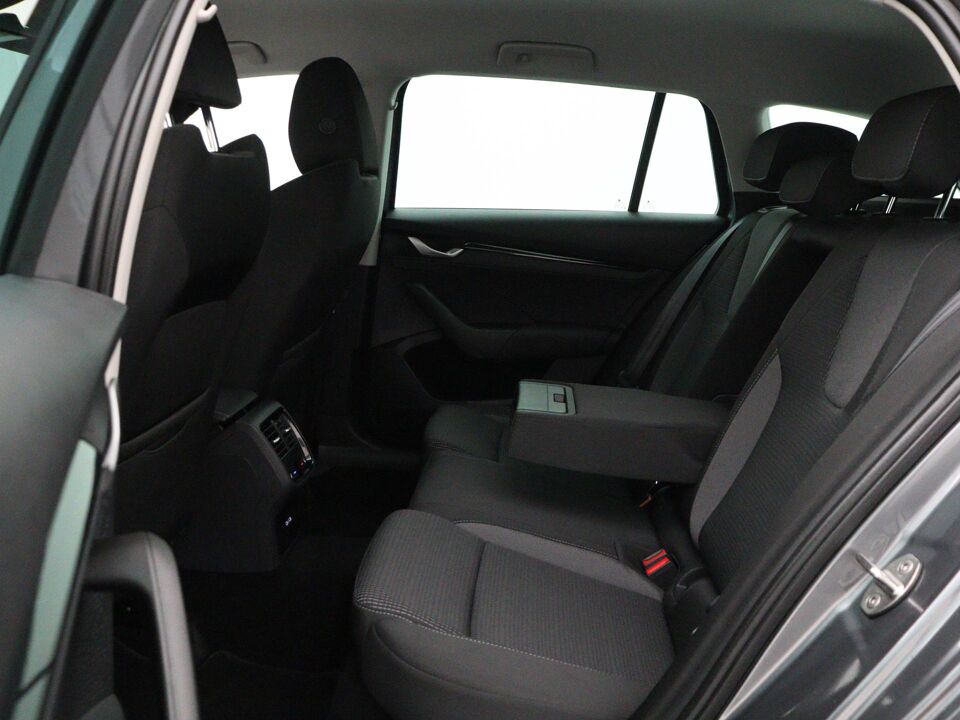 Škoda Octavia Combi 1.5 TSI Business Edition Plus