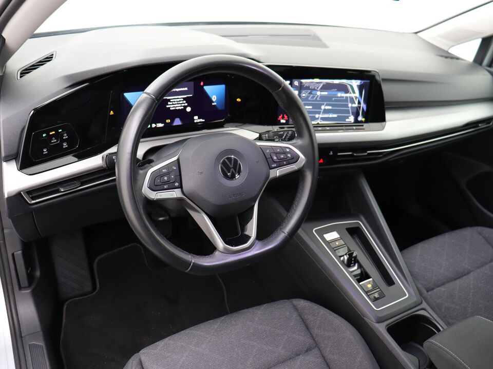 Volkswagen Golf Variant 1.0 eTSI 110 PK DSG Life