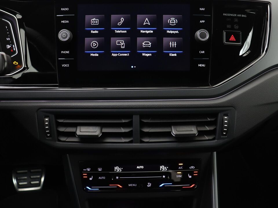 Volkswagen Taigo 1.0 TSI R-Line