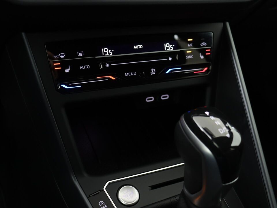 Volkswagen Taigo 1.0 TSI R-Line