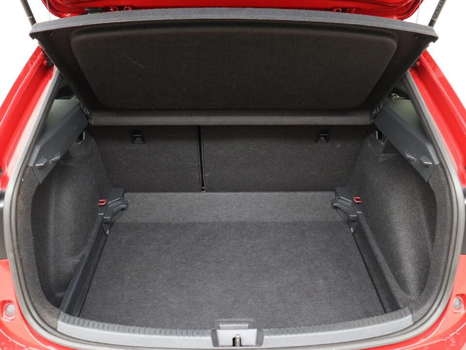 Volkswagen Taigo 1.0 TSI DSG R-Line