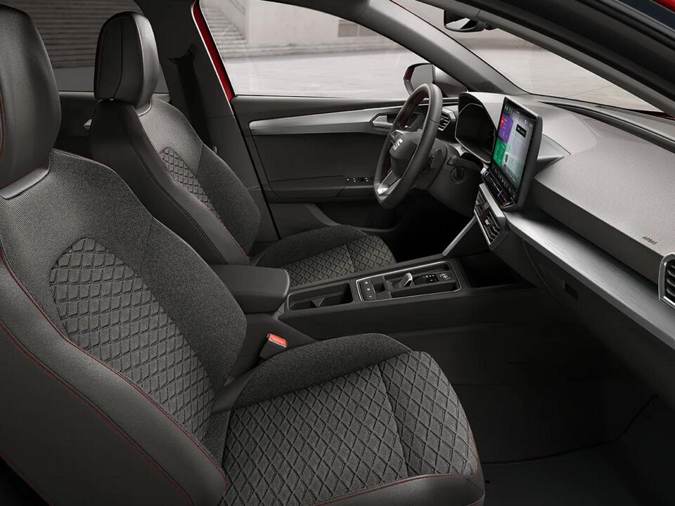 SEAT Leon Sportstourer FR Business 1.5 TSI eHybrid 150 kW / 204 PK