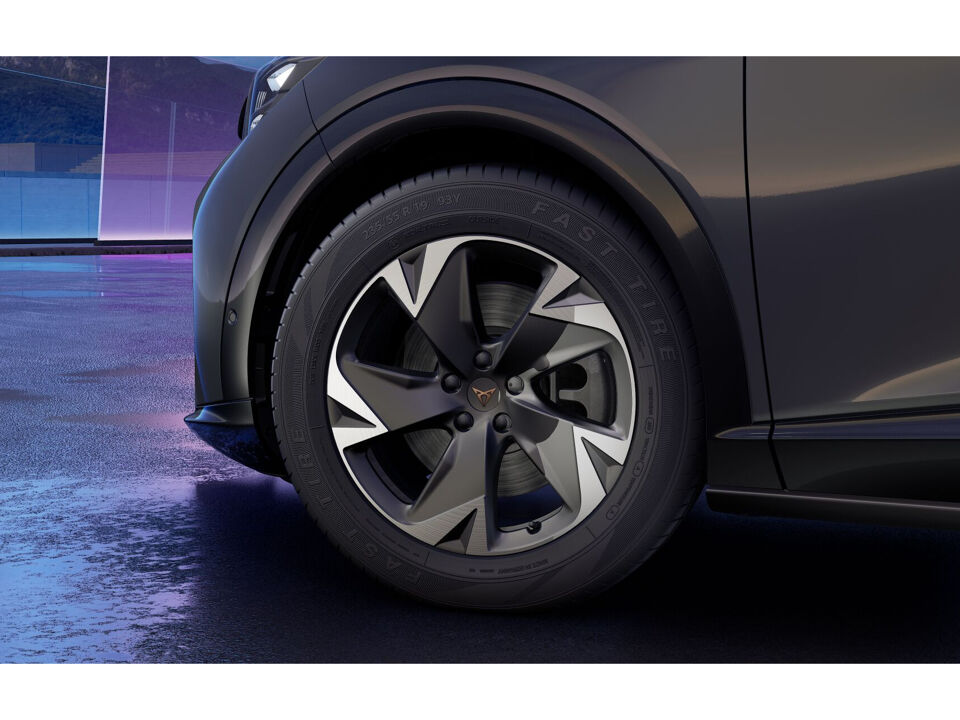 CUPRA Tavascan Business