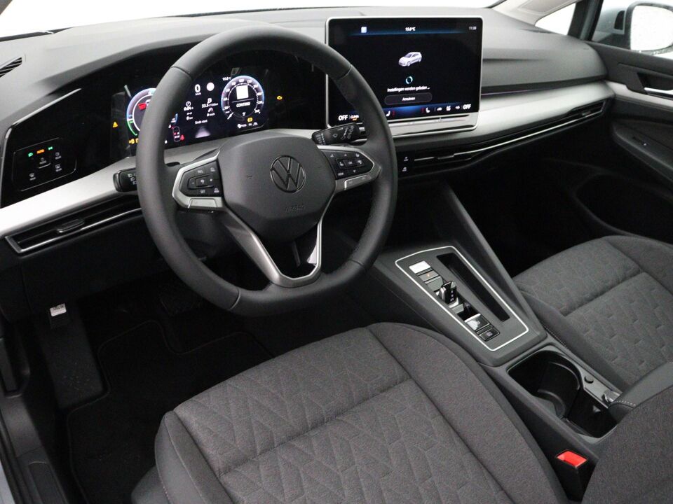 Volkswagen Golf Life Edition 1.5 eHybrid 150 kW / 204 PK