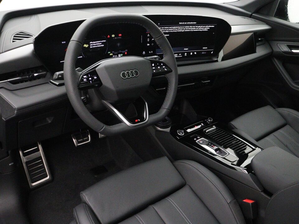 Audi Q6 e-tron S edition 100Kwh 225 kW / 306 PK