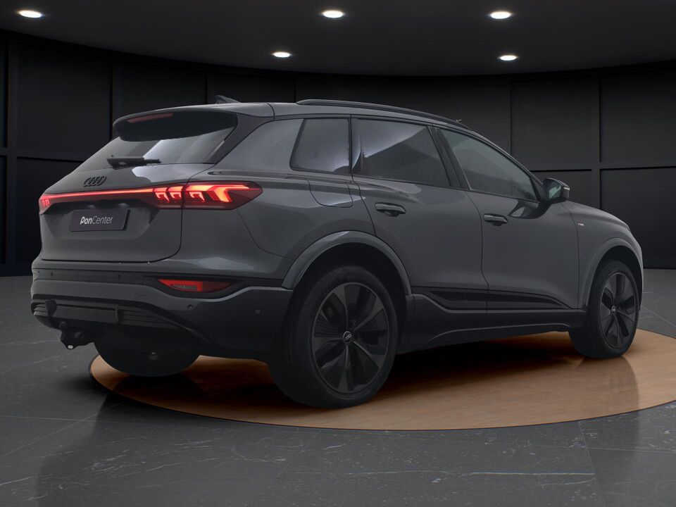 Audi Q6 e-tron S edition 100Kwh 225 kW / 306 PK