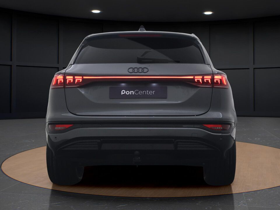 Audi Q6 e-tron S edition 100Kwh 225 kW / 306 PK