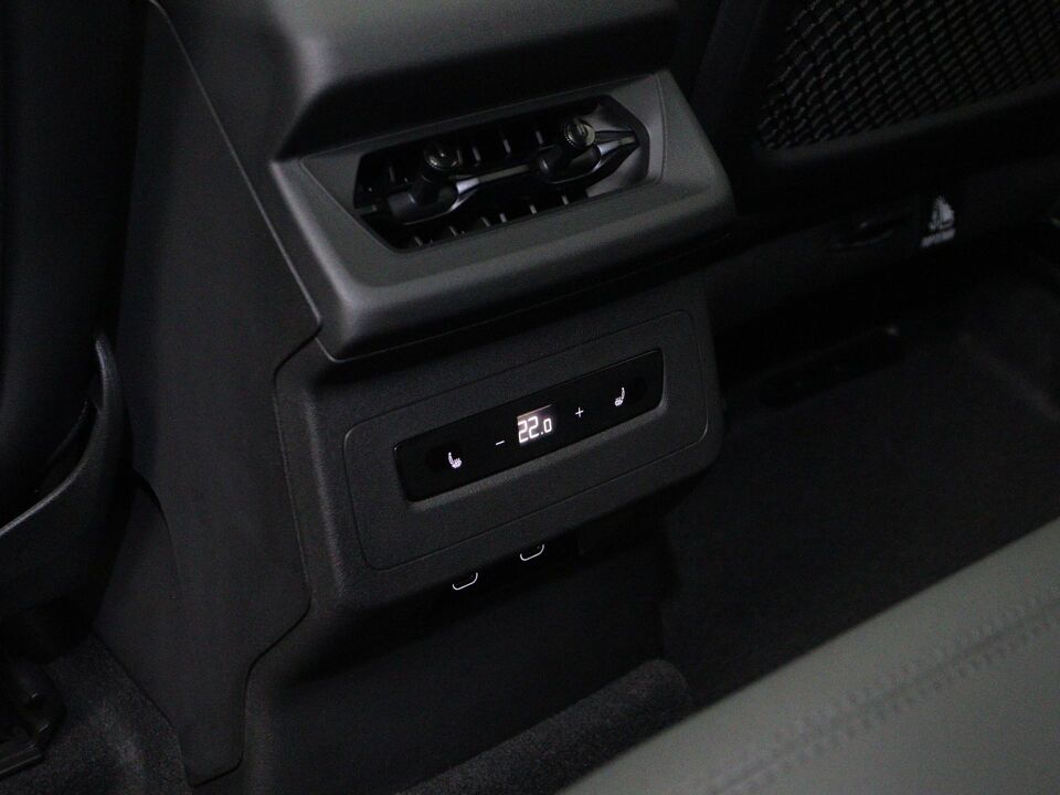 Audi Q6 e-tron S edition 100Kwh 225 kW / 306 PK