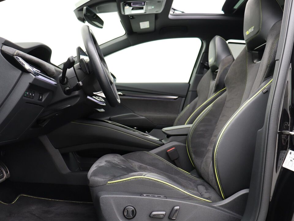 Škoda Enyaq iV RS Edition 82 kWh 299 PK