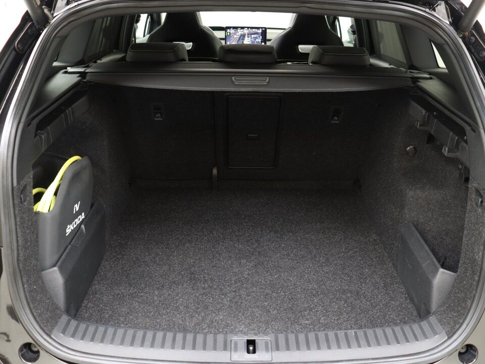 Škoda Enyaq iV RS Edition 82 kWh 299 PK