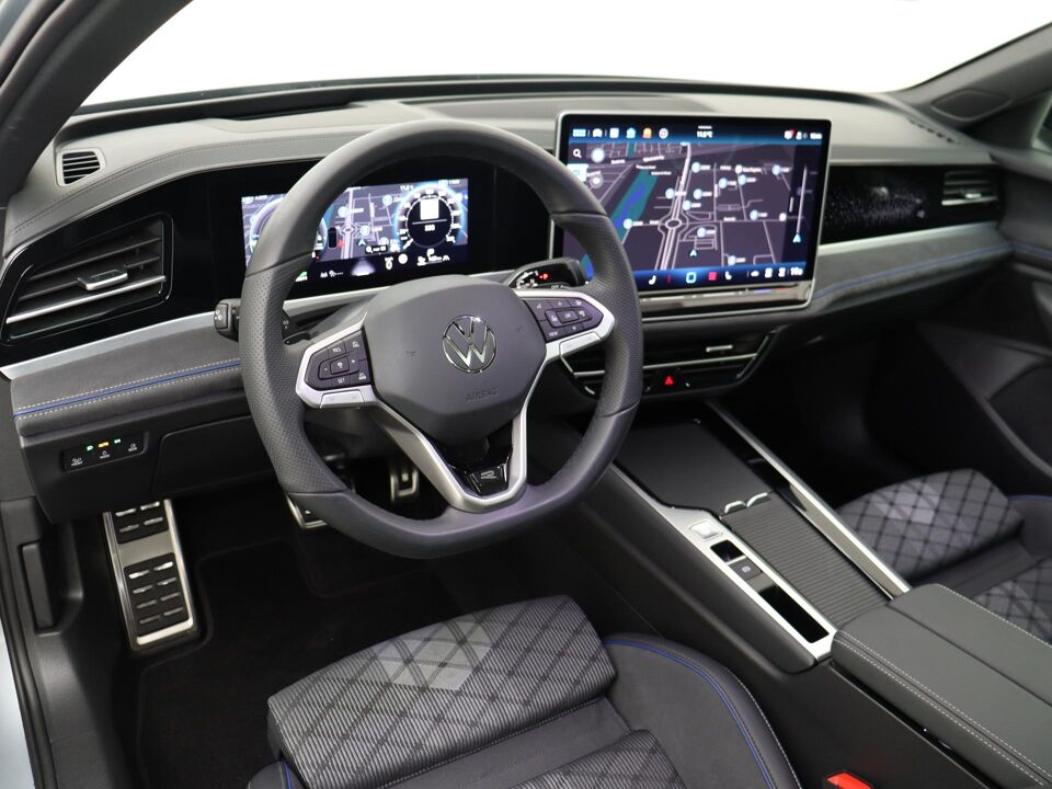 Volkswagen Passat Variant 1.5 eHybrid 272PK R-Line Business