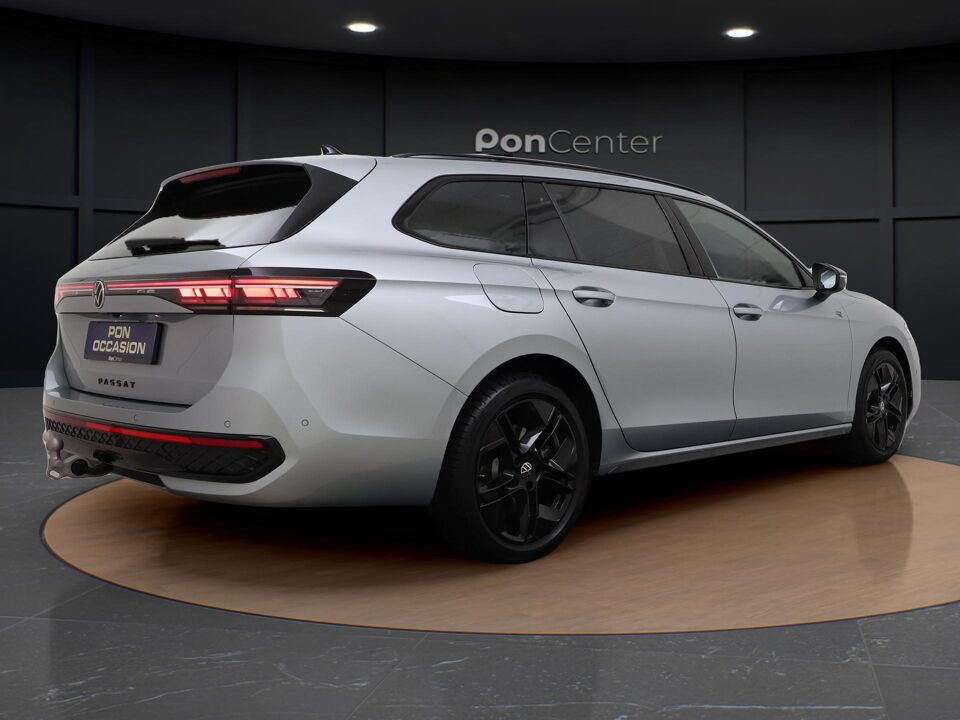 Volkswagen Passat Variant 1.5 eHybrid 272PK R-Line Business