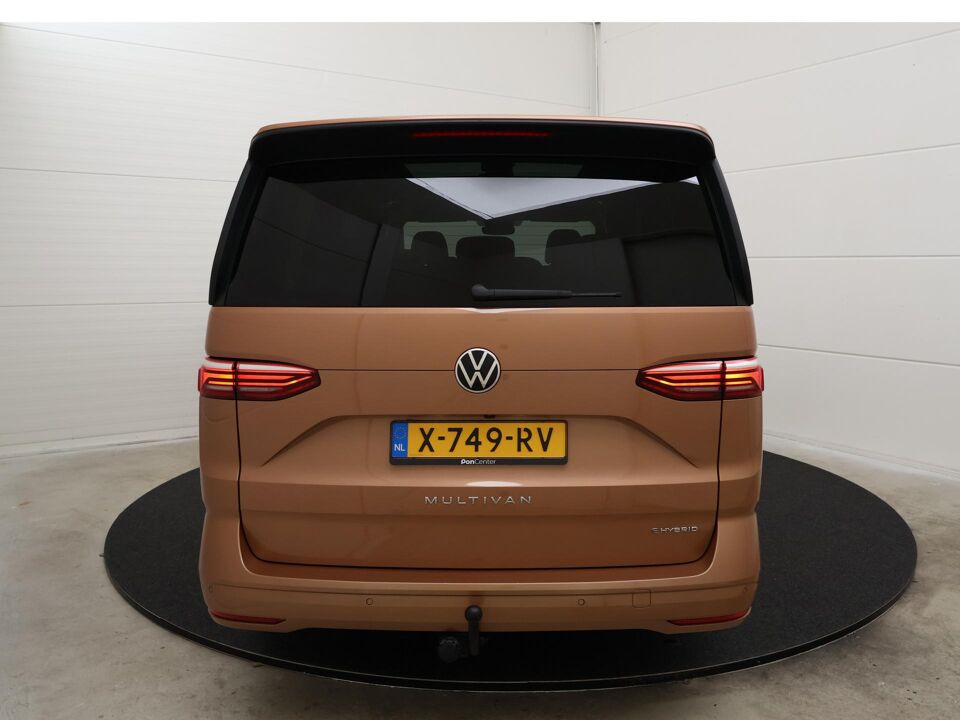 Volkswagen Multivan 1.4 eHybrid 218 PK L2H1 Life Business