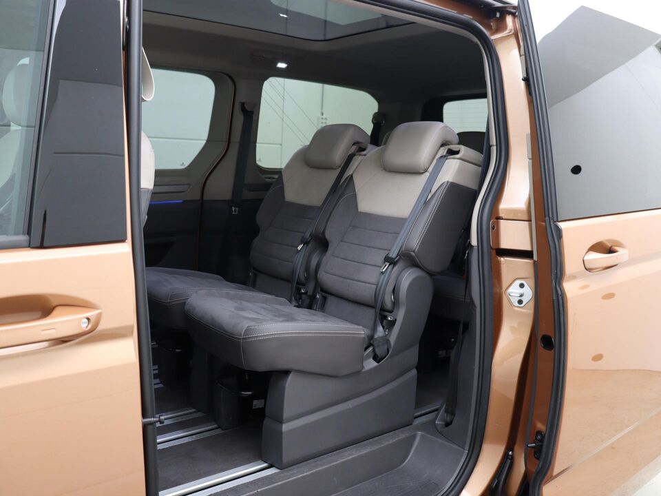 Volkswagen Multivan 1.4 eHybrid 218 PK L2H1 Life Business