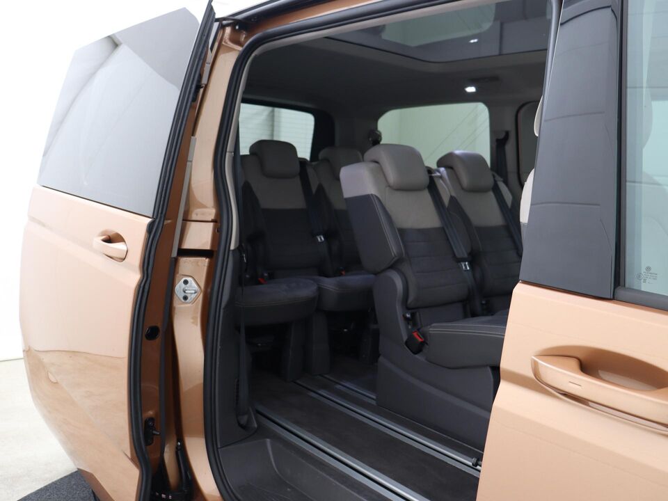 Volkswagen Multivan 1.4 eHybrid 218 PK L2H1 Life Business