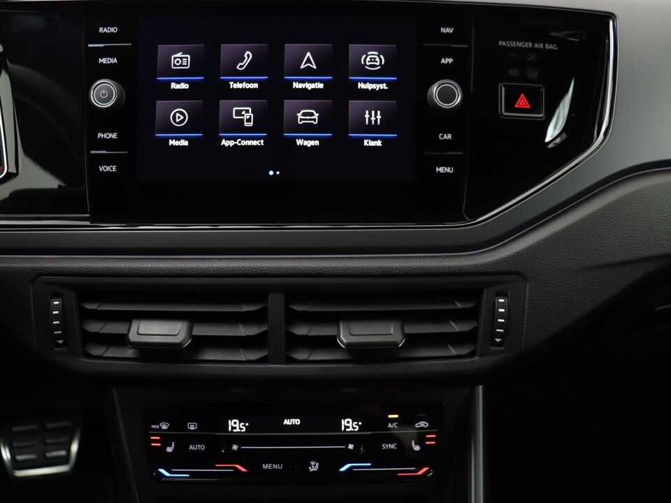 Volkswagen Taigo 1.0 TSI R-Line