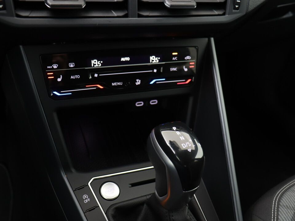 Volkswagen Taigo 1.0 TSI R-Line