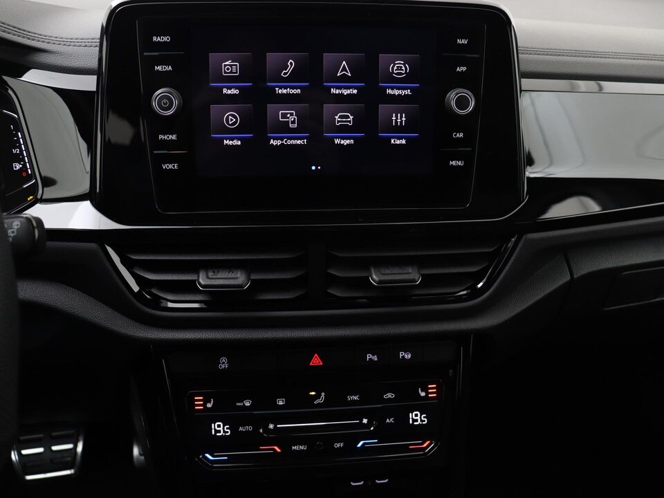 Volkswagen T-Roc 1.5 TSI DSG R-Line